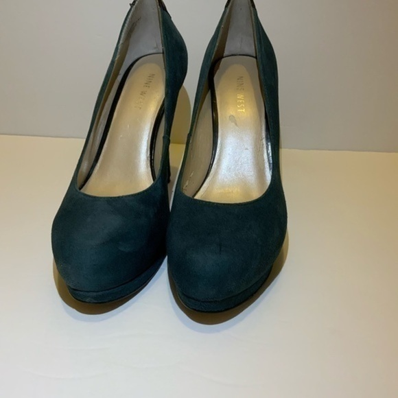 Nine West Suede Heels - Picture 3 of 5